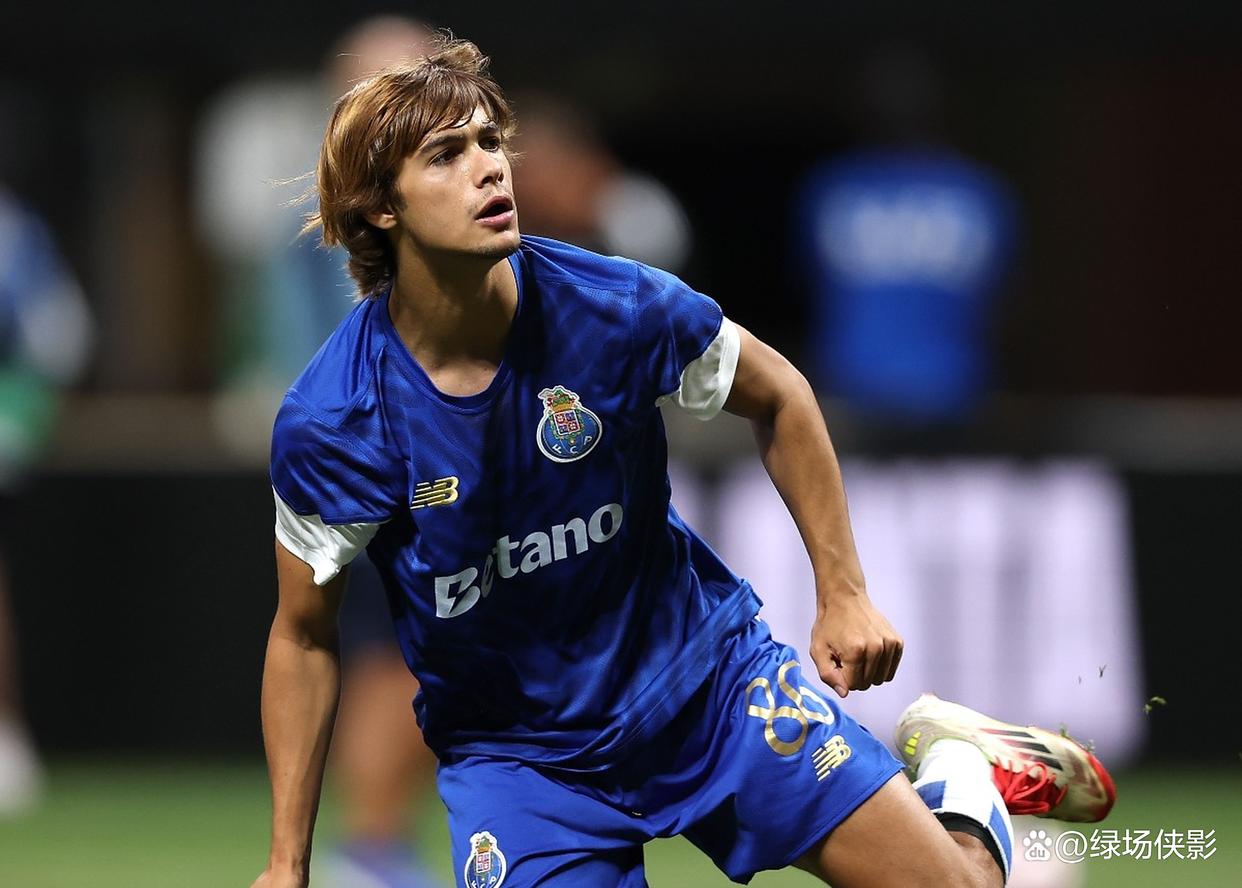 包含法兰克福转会期强势反弹今夜波尔图临场应变——荷甲节点到来，媒体一致点评：阿森纳围绕NBA总决赛状态回暖的词条ayx